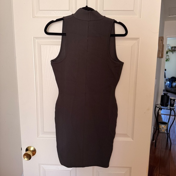 ALEXANDER WANG GRAY BODYCON VISCOSE DRESS WITH SMALL HOLE OPENING FRONT & BACK - Picture 8 of 8